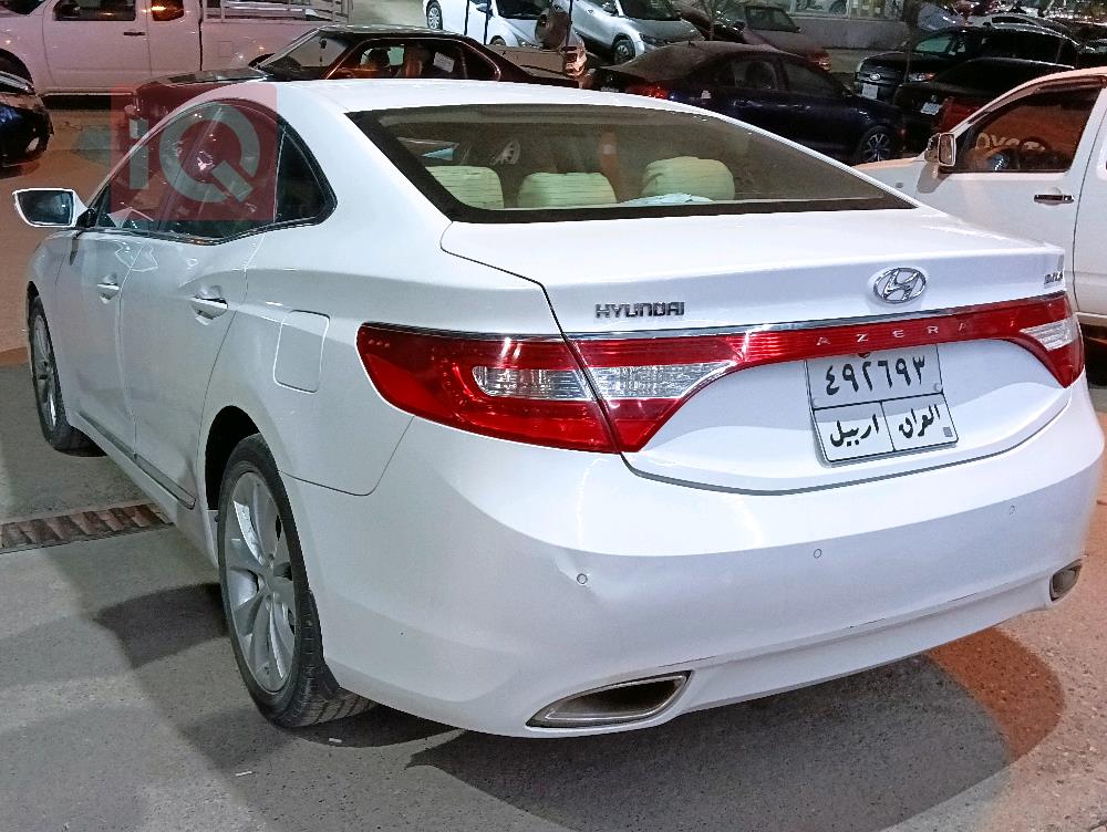 هیوندای ازێرا